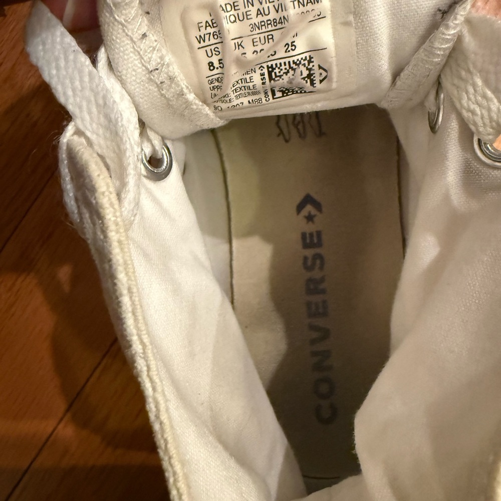 Converse Classic White High-Tops, great condition, women’s 8.5 men’s 7 - Picture 4 of 4